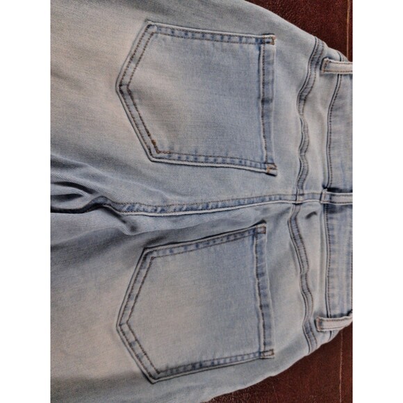 REFUGE 5 MADRID YOUR FASHION EXSCAPE SLIM CUT LIGHT WASH DENIM - Picture 7 of 14